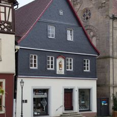 Wohn- und Geschäftshaus