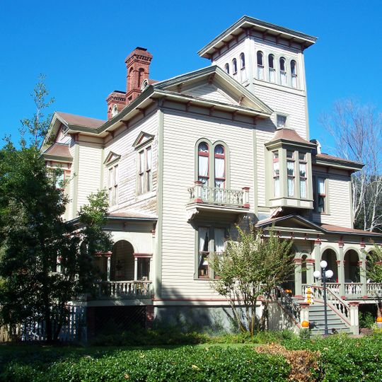 Fairbanks House