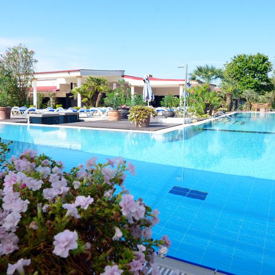 Vox Maris Grand Resort