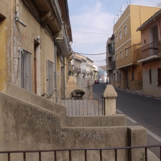 Viviendas y Casas Señoriales en la Calle Acequia, Pedralba