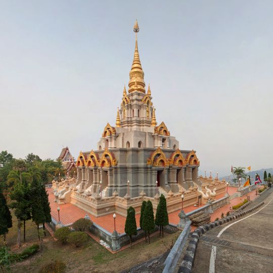Phra Boromathat Chedi