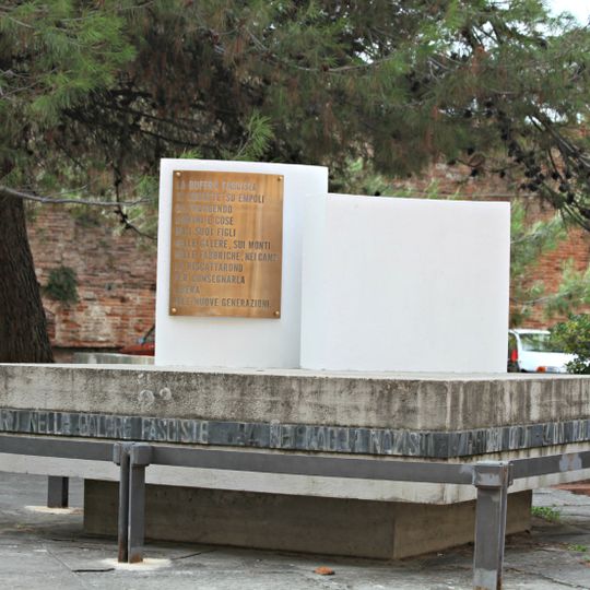 Monumento di piazza 24 Luglio