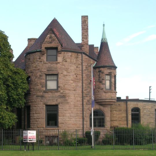 TR residencial de la Avenida Jefferson Este