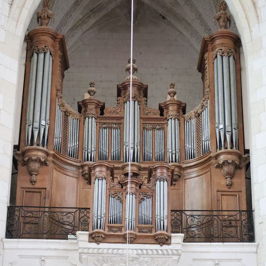Orgue de tribune de l'abbatiale de Saint-Riquier