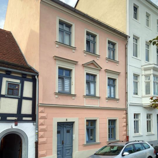 Rosa-Luxemburg-Platz 5