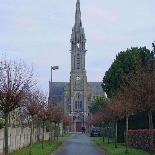 Église Saint-Nicolas et Saint-Guillaume de Hénanbihen