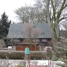 Seitengebäude eines ehemaligen Dreiseithofes Jugendweg 12