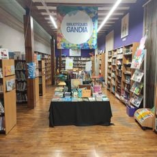 Biblioteca Infantil Municipal de Gandía - El Juvenil