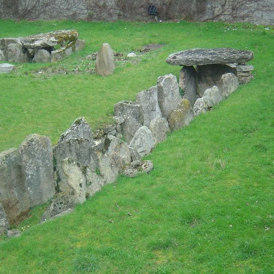 Allée couverte du Trou aux Anglais