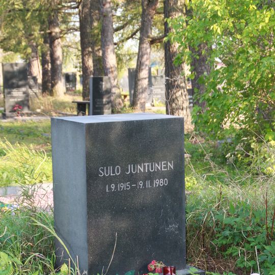 Могила Юнтунена С.Х. , художника