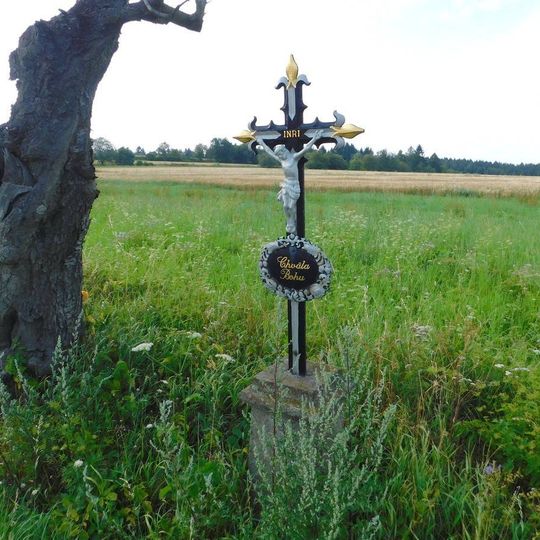 Kříž proti odbočce k samotě Bethán