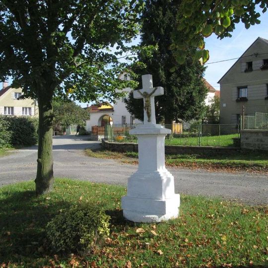 Kříž ve Štichovicích