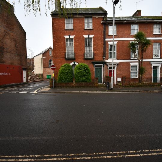 49, Longbrook Street