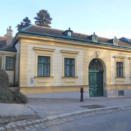 Wohnhaus Krapfenwaldgasse 8