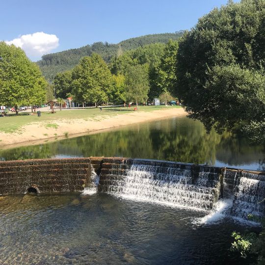Praia Fluvial de Burgães