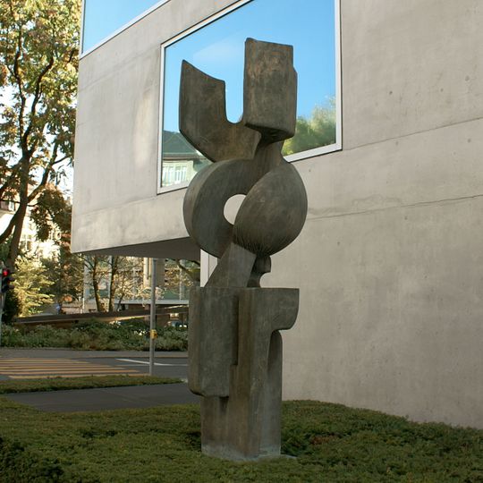 Ohne Titel / Abgegangener Zierbrunnen Radiostudio