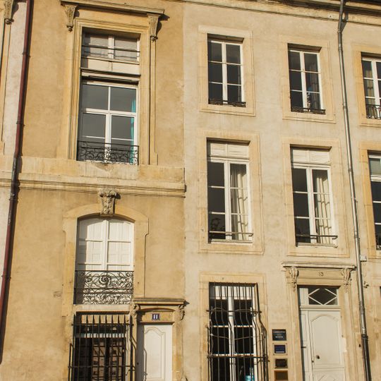 Immeuble, 11 place de la Carrière