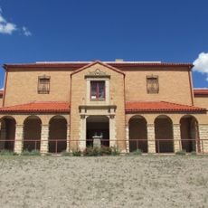 Douglas Avenue School