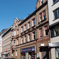 Wohn- und Geschäftshaus