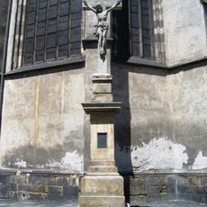 Krucifix u presbytáře chrámu svatého Mořice