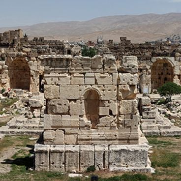 Ancient temples and religious sites worldwide