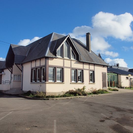 Saint-Michel-d'Halescourt