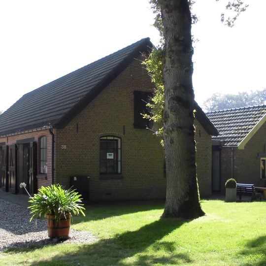 Huis Maarsbergen: twee aaneengebouwde schuren