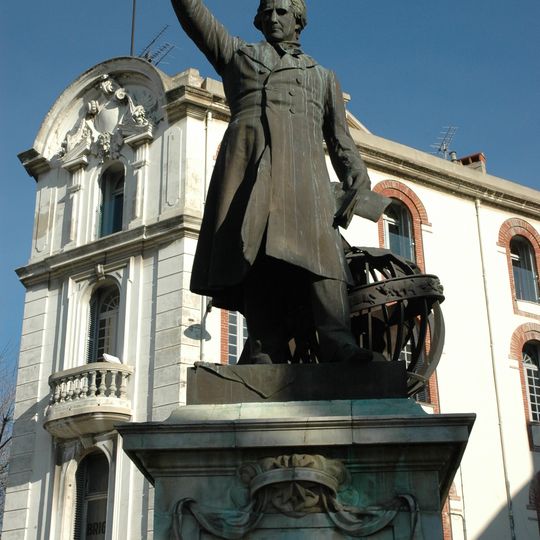 Statue de François Arago à Perpignan