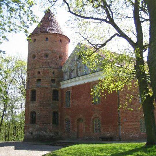 Zamek Czerwony Dwór