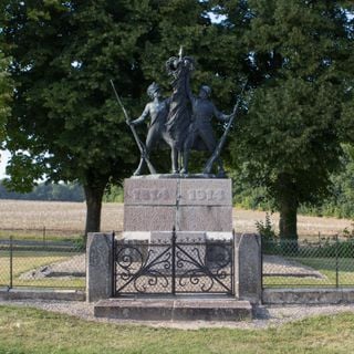 Monument aux morts des Marie-Louise et des Bleuets