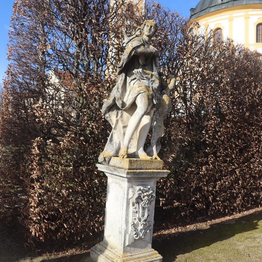 Socha Héry v zámeckém parku zámku Jaroměřice nad Rokytnou