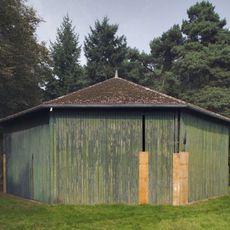 Gesticht St. Anna: carousel house