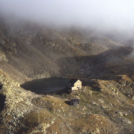 Flaggerschartenhütte
