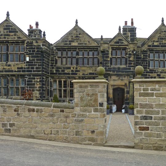 Lower Old Hall and Lower Old Hall Cottage
