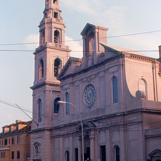 Basilika Regina Pacis
