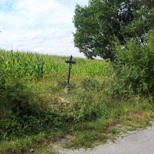 Kříž severně od Katova