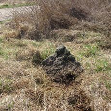 Pamětní kříž v Blatně při cestě na Tis