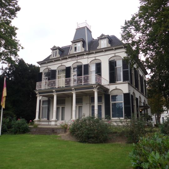 Meerwegen: villa