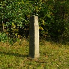 Milník na křižovatce ulic U Cihláře a Chotěbořská v Havlíčkově Brodu