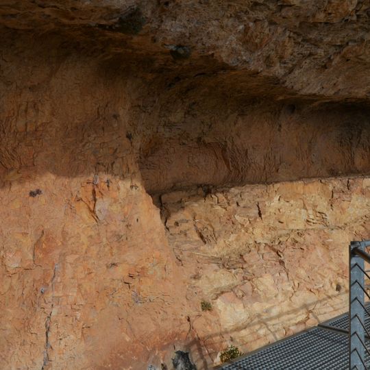 Cova Remígia, shelter 3