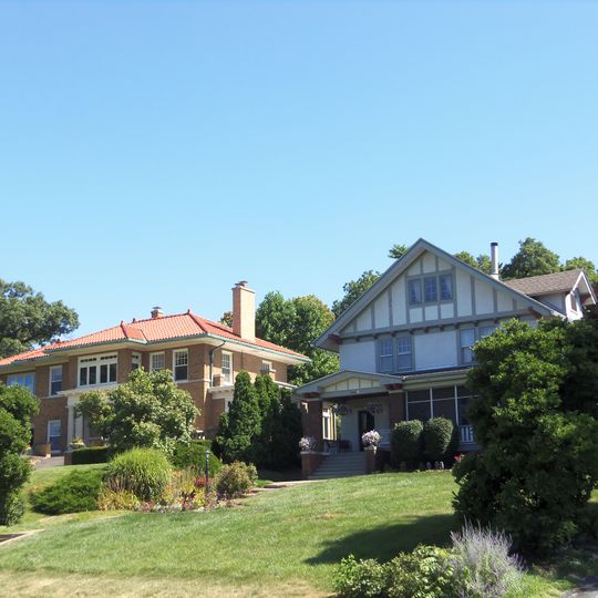 McClellan Heights Historic District