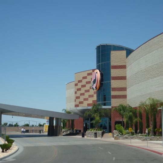 Tachi Palace