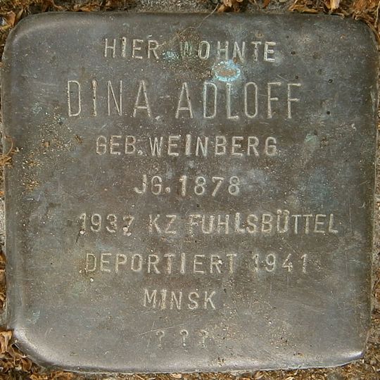 Stolperstein en memoria de Dina Adloff