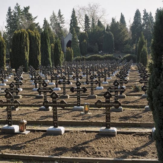 Heilig Hartklooster: ommuurde begraafplaats