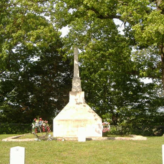 Battle of Tebb's Bend Monument