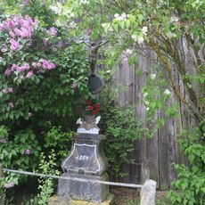 Kříž na západním okraji Lhotic