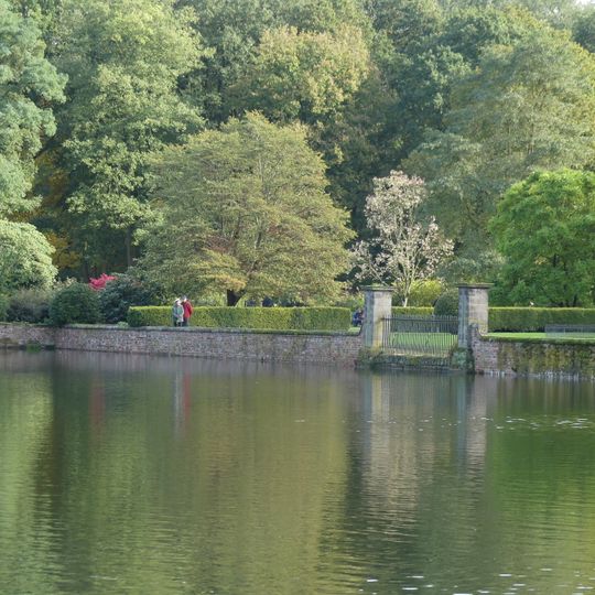 2 piers and lakeside wall