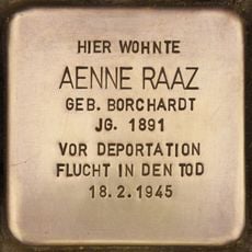 Stolperstein en memoria de Aenne Raaz