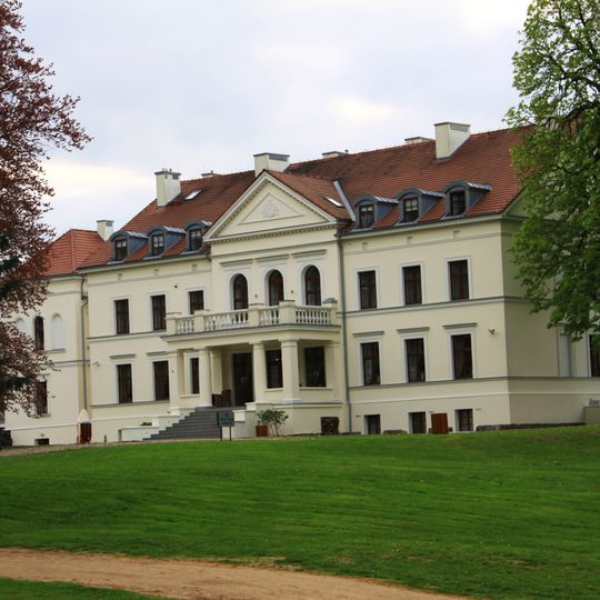 Palace in Rulewo