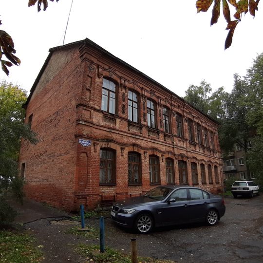 Francyska Skaryny Avenue 29, Polack